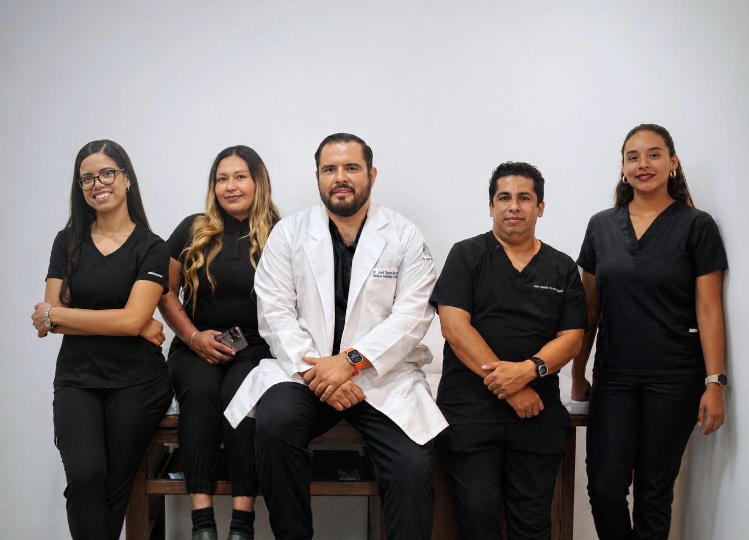 Equipo completo del Dr. José Daniel